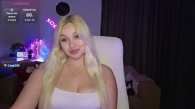 Snapshot of adrelaxina chatting on 05-28-26, 02:53 adrelaxina online show from 05-28-26, 02:53