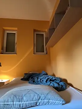 Raveman online show from 09-30-25, 01:27