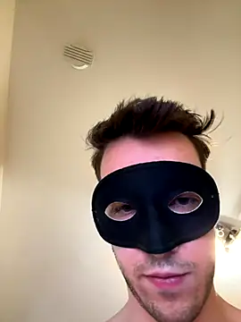 Raveman online show from 12-21-25, 01:07