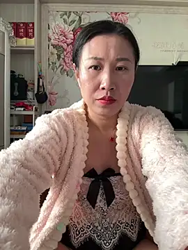 sushan love online show from 12-17-25, 03:23