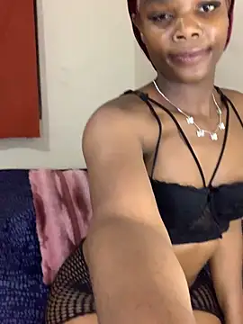 Snapshot of Lady-Amina chatting on 02-10-26, 06:01 Lady-Amina online show from 02-10-26, 06:01