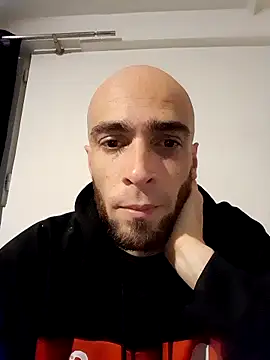 Snapshot of Kinshasa95 chatting on 02-12-26, 04:46 Kinshasa95 online show from 02-12-26, 04:46