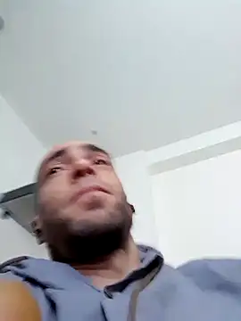 Snapshot of Kinshasa95 chatting on 03-20-26, 09:03 Kinshasa95 online show from 03-20-26, 09:03