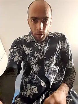 Snapshot of Kinshasa95 chatting on 03-25-26, 08:31 Kinshasa95 online show from 03-25-26, 08:31