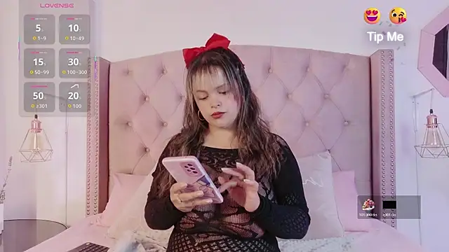 vintoria cherry online show from 01-08-26, 11:12