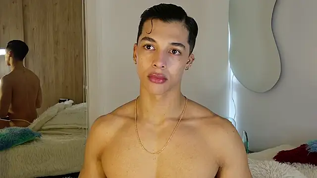 Troye Williams online show from 04-09-26, 12:21