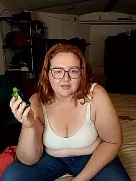 Snapshot of XEmoxkittyx chatting on 02-12-26, 06:52 XEmoxkittyx online show from 02-12-26, 06:52