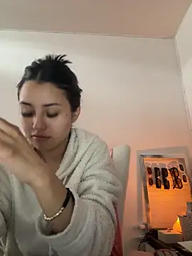 Victoria alson online show from 09-27-25, 02:00