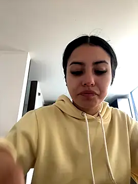 Victoria alson online show from 09-30-25, 01:49