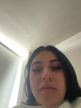 Victoria alson online show from 11-06-25, 07:04