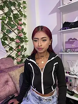 Snapshot of Dirty_isabella18 chatting on 07-17-26, 04:34 Dirty isabella18 online show from 07-17-26, 04:34