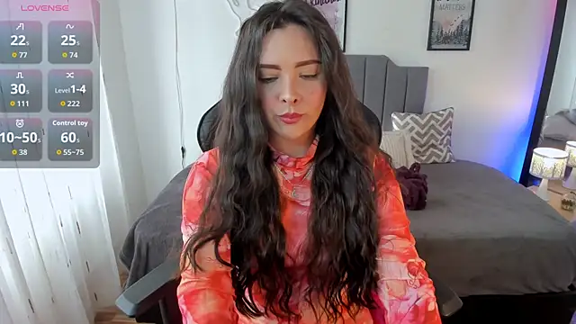 Snapshot of amaia_monet chatting on 10-10-25, 07:57 amaia monet online show from 10-10-25, 07:57