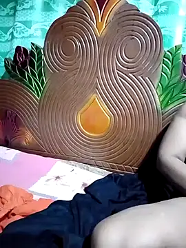 Mistompa24 online show from 10-14-25, 04:19