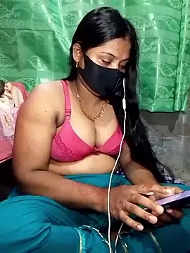 Snapshot of Mistompa24 chatting on 06-02-26, 04:58 Mistompa24 online show from 06-02-26, 04:58