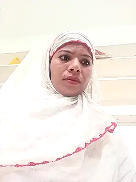 Rubi sarma online show from 10-13-25, 01:38