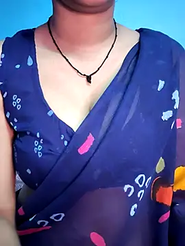 Snapshot of jaan-step chatting on 11-18-25, 03:01 jaan-step online show from 11-18-25, 03:01