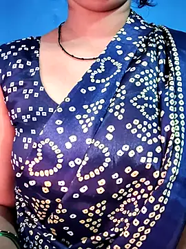 Snapshot of jaan-step chatting on 11-22-25, 02:43 jaan-step online show from 11-22-25, 02:43