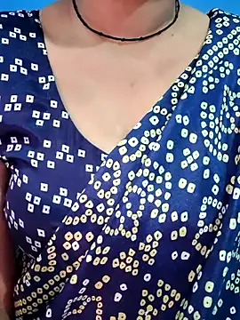 Snapshot of jaan-step chatting on 12-04-25, 02:10 jaan-step online show from 12-04-25, 02:10