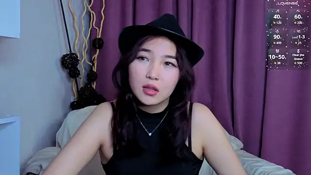 Snapshot of ColettaMejias chatting on 11-14-25, 08:07 ColettaMejias online show from 11-14-25, 08:07