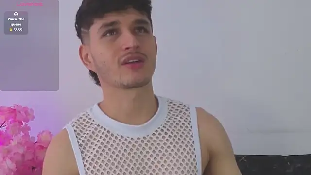 LiamMuller online show from 04-14-26, 04:02