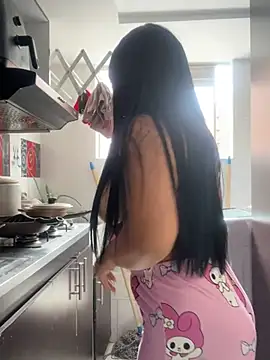 BrendaCrean online show from 02-17-25, 02:37