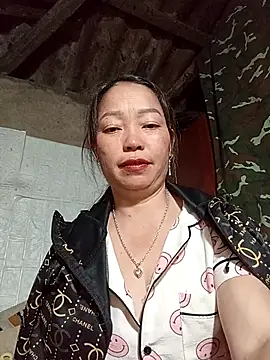  Helala  online show from 11-11-25, 03:34