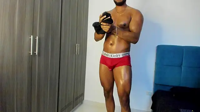 Snapshot of miky_xxx chatting on 10-16-25, 02:12 miky xxx online show from 10-16-25, 02:12