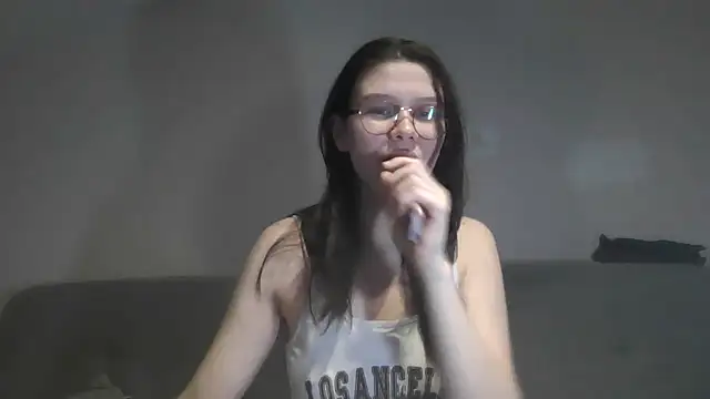 LaVostraDorothy online show from 12-14-25, 08:46