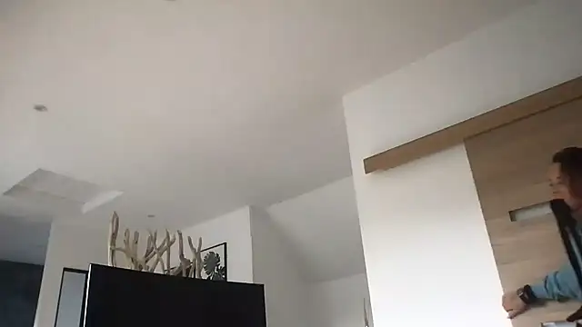 Snapshot of AmyStone__ chatting on 10-28-25, 09:13 AmyStone online show from 10-28-25, 09:13