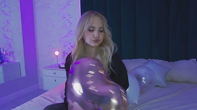 Sky Cutie online show from 04-03-26, 04:21