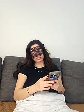 Snapshot of 0gece0 chatting on 02-13-26, 02:35 0gece0 online show from 02-13-26, 02:35