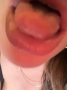 Snapshot of 0gece0 chatting on 04-07-26, 05:13 0gece0 online show from 04-07-26, 05:13