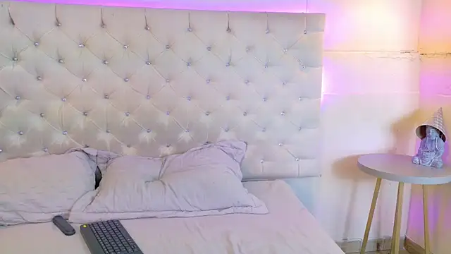 CathMellow online show from 11-22-25, 08:30