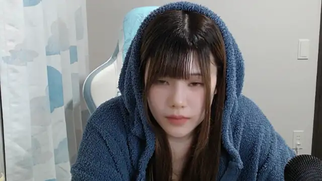 Snapshot of asuka_xoxo chatting on 05-16-26, 01:10 asuka xoxo online show from 05-16-26, 01:10