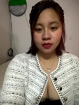 Snapshot of maianhcute chatting on 11-19-25, 10:59 maianhcute online show from 11-19-25, 10:59