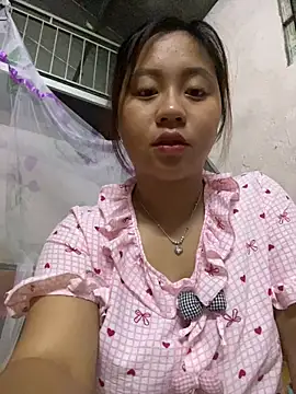 Snapshot of maianhcute chatting on 05-21-26, 10:00 maianhcute online show from 05-21-26, 10:00