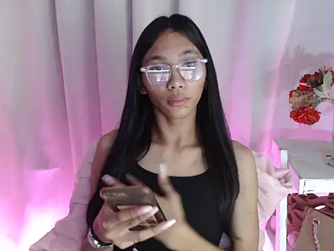 Aiko shemalexxx online show from 09-23-25, 02:58