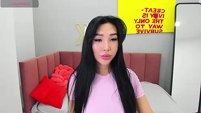 Snapshot of Jennifer_Munoz chatting on 09-22-25, 02:57 Jennifer Munoz online show from 09-22-25, 02:57