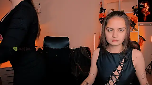 Snapshot of talia_seduce chatting on 10-25-25, 12:34 talia seduce online show from 10-25-25, 12:34