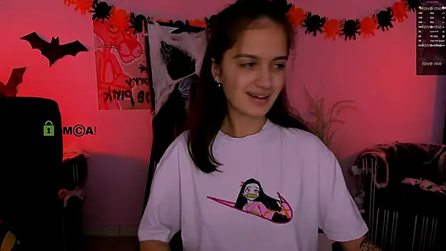 Snapshot of talia_seduce chatting on 10-31-25, 11:22 talia seduce online show from 10-31-25, 11:22