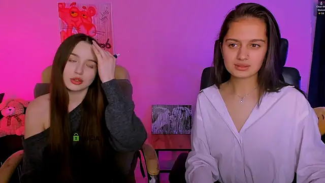 Snapshot of talia_seduce chatting on 11-11-25, 12:05 talia seduce online show from 11-11-25, 12:05