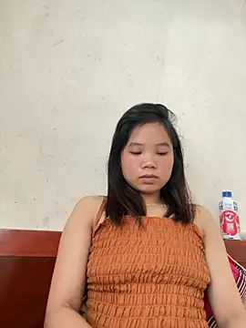 Ngoc-bbi online show from 10-13-25, 04:23