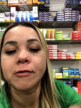 Snapshot of imoly99 chatting on 10-24-25, 07:21 imoly99 online show from 10-24-25, 07:21