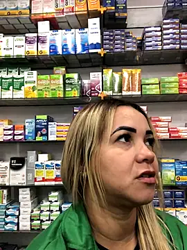 Snapshot of imoly99 chatting on 10-25-25, 11:40 imoly99 online show from 10-25-25, 11:40