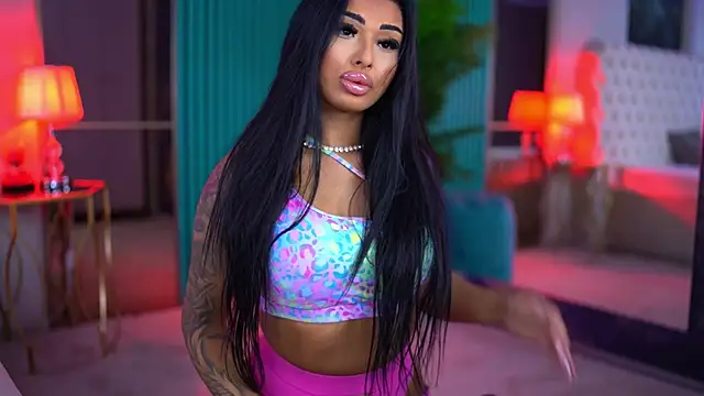 ArabellaPosh online show from 11-20-25, 06:02