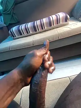 Snapshot of Makemecum634941 chatting on 09-08-25, 02:16 Makemecum634941 online show from 09-08-25, 02:16