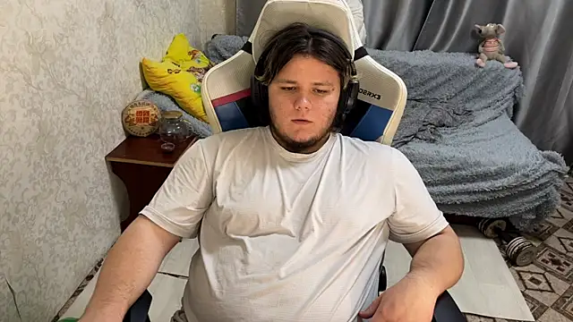 desiredude9 online show from 09-24-25, 07:50