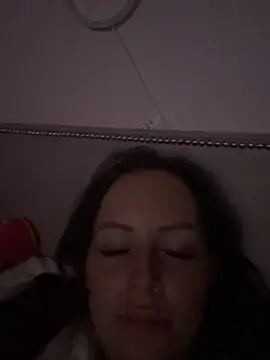 Snapshot of nightingale27 chatting on 09-10-25, 09:26 nightingale27 online show from 09-10-25, 09:26