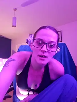 kittykatbean online show from 12-01-25, 05:40