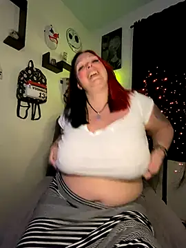 voorheesgirl online show from 10-09-25, 01:58